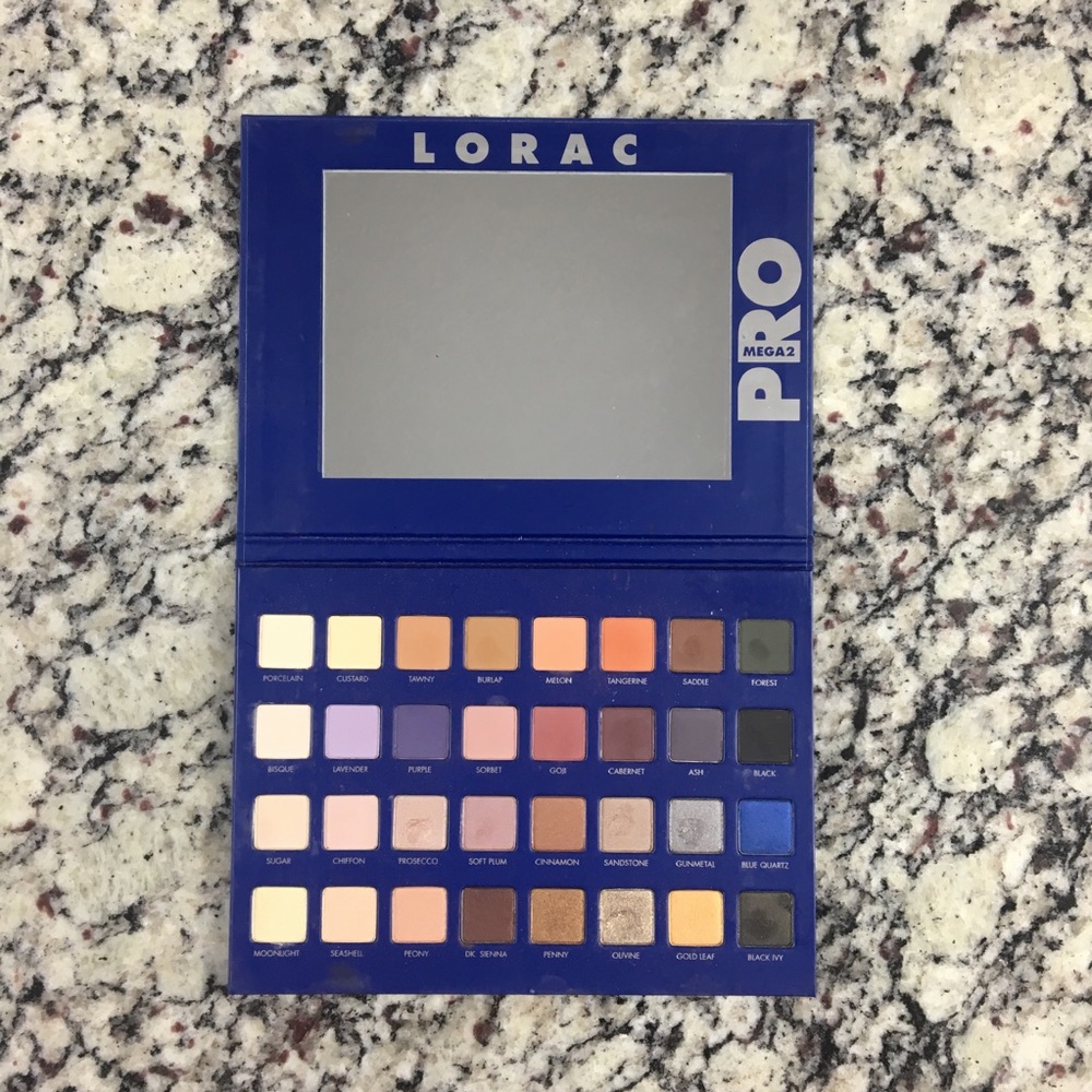 Lorac mega PRO 2 eyeshadow palette